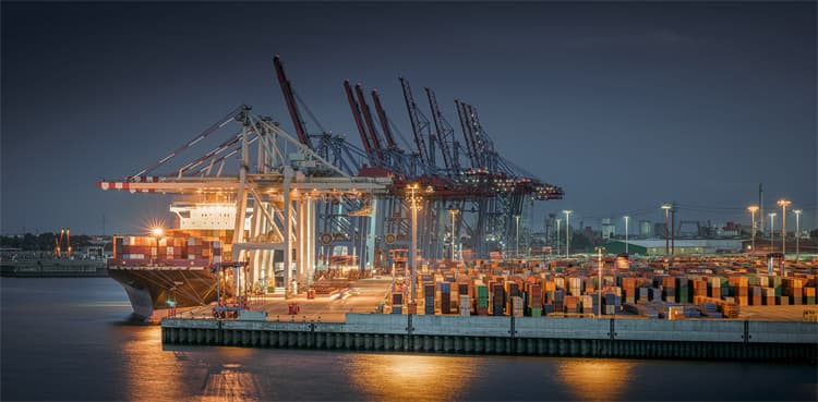 Global Logistics & Warehousing
